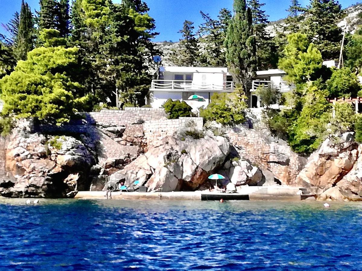 Beach House On The Cliff Zaton  Luaran gambar