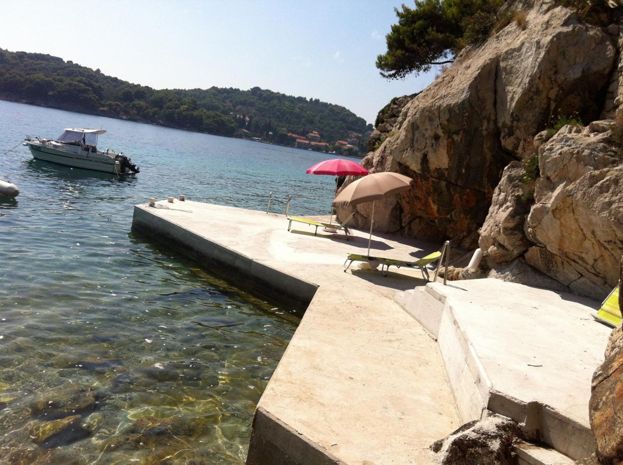 Beach House On The Cliff Zaton  Bilik gambar